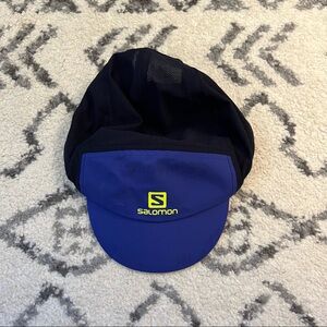 Salomon running hat